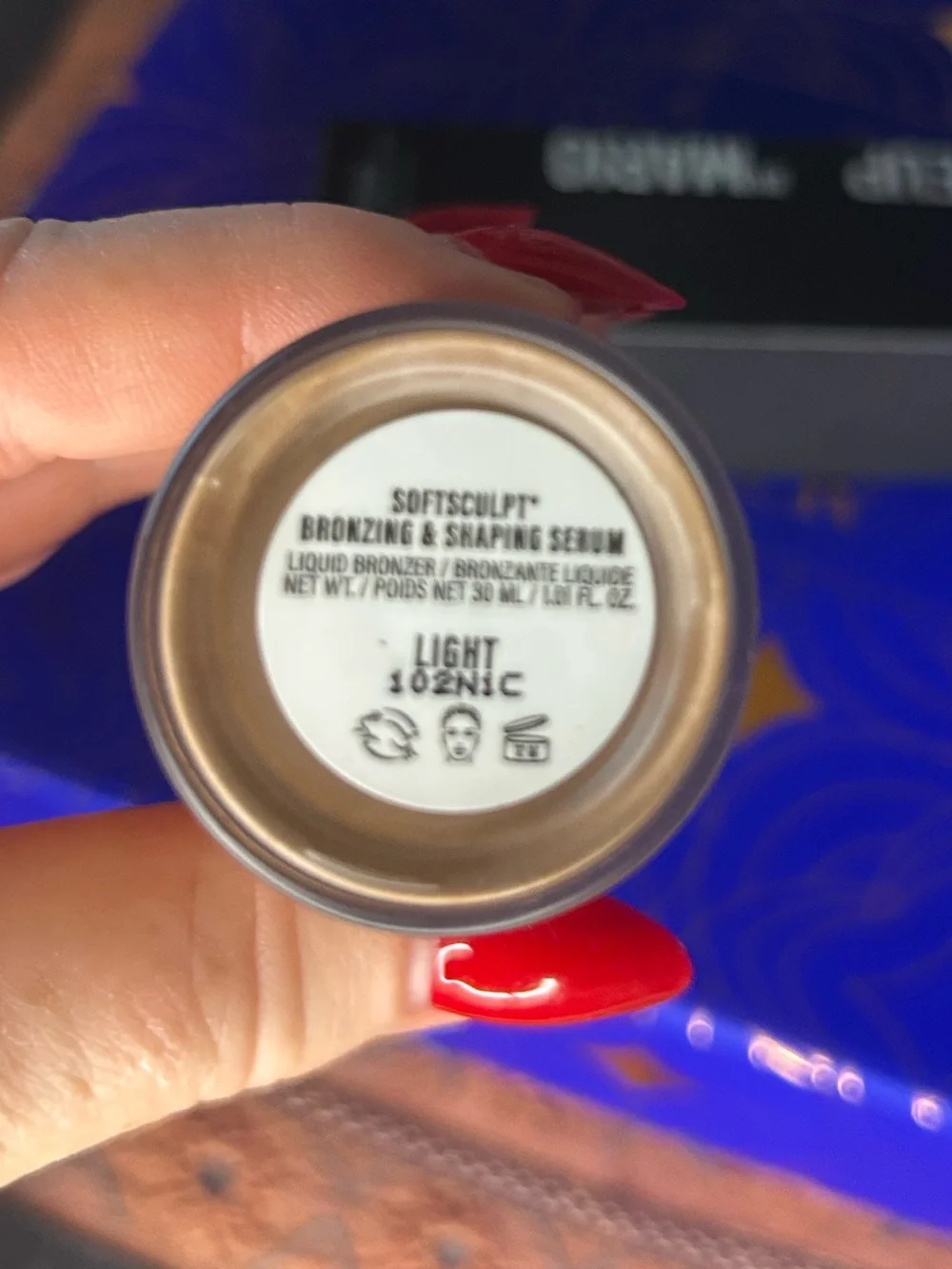 Makeup By Mario Softsculpt Multi-Use Bronzing & Shaping Serum in Light